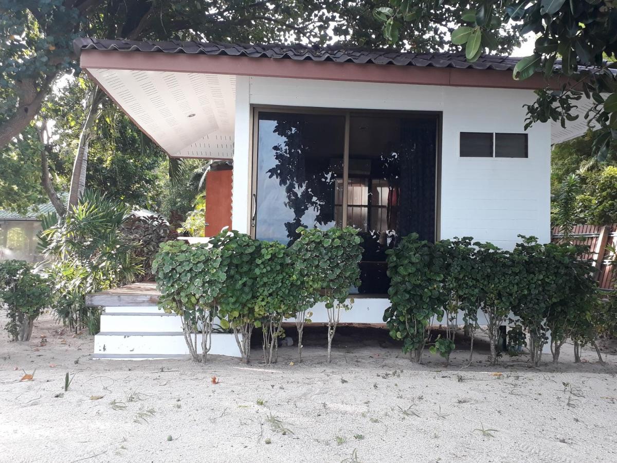 Sea Gate Beach Resort 통살라 외부 사진