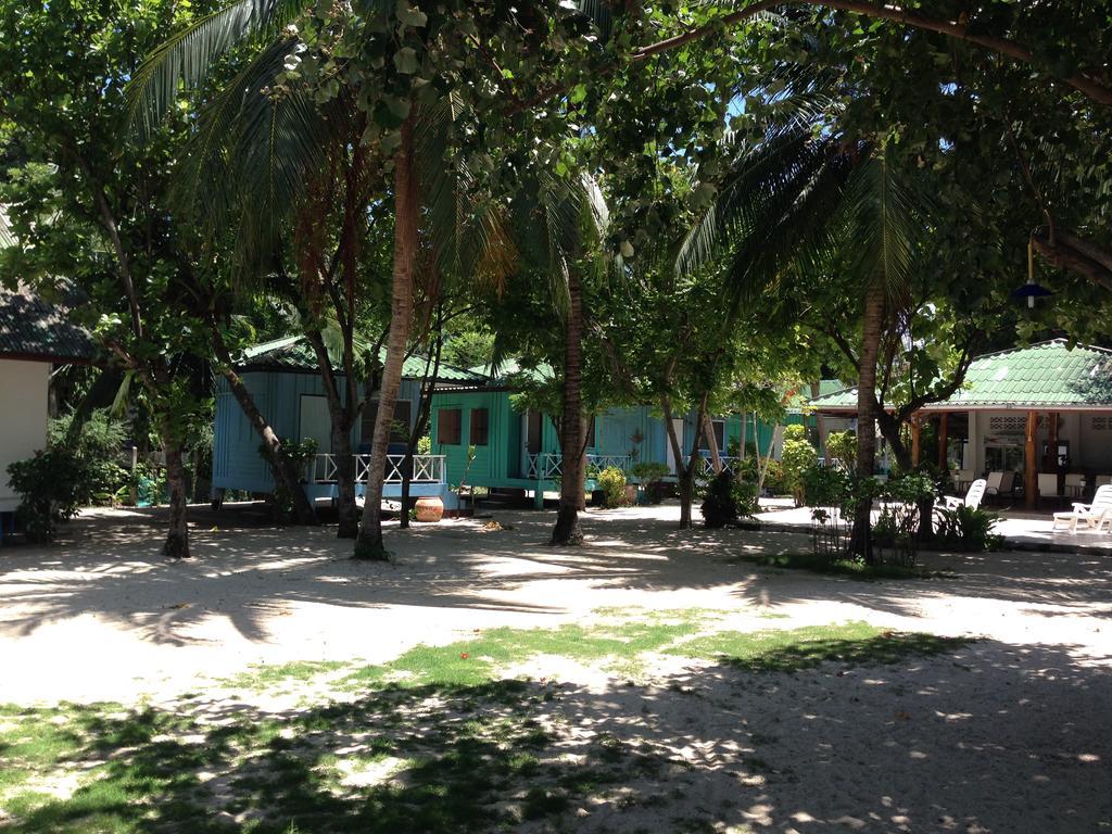 Sea Gate Beach Resort 통살라 외부 사진